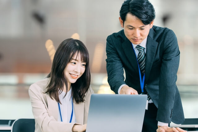 人材派遣業における勤怠管理の重要性とシステム導入時の注意点